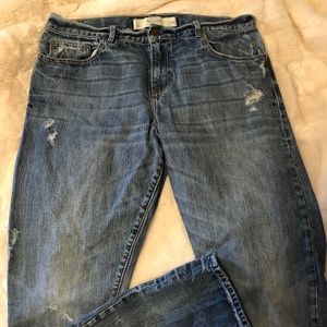 Abercrombie & Fitch Distressed Straight Legged Jeans - 28